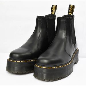 Dr. Martens Audrick 2976 Chelsea Leather Boots Women's Sz 7